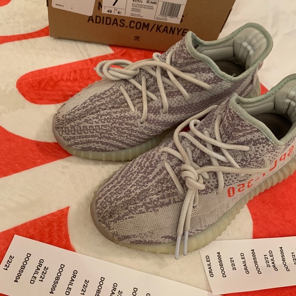 Yeezy v2 adidas blue tint size 7 main image 9